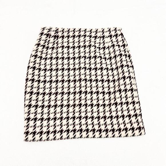 WHBM Patterned Houndstooth Skirt Size 00 - Picture 2 of 4